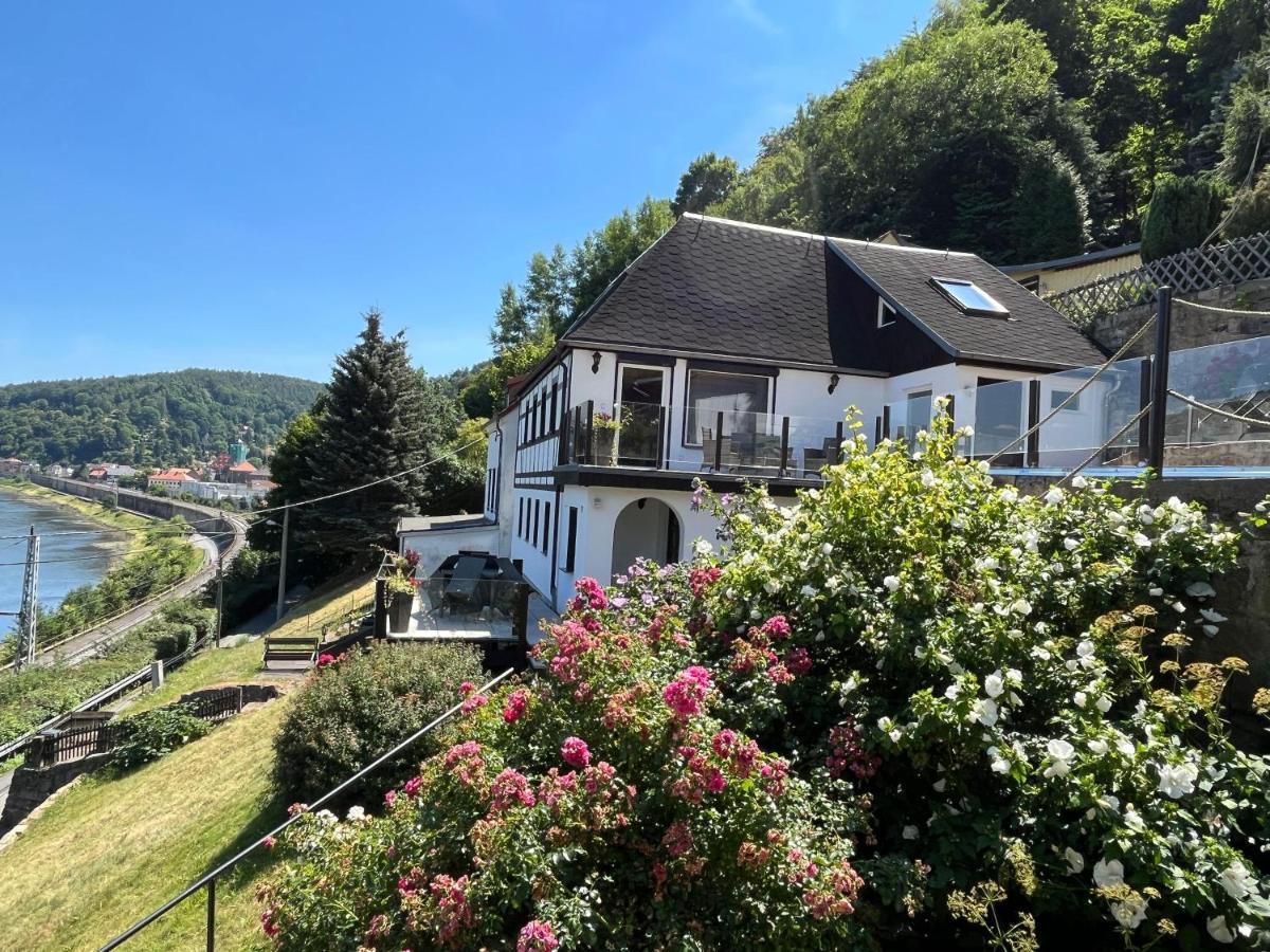 Saechsische-Schweiz-Ferienhaus-Wohnung-2-Mit-Hervorragendem-Panoramablick-Ueber-Das-Elbtal Königstein Exterior foto